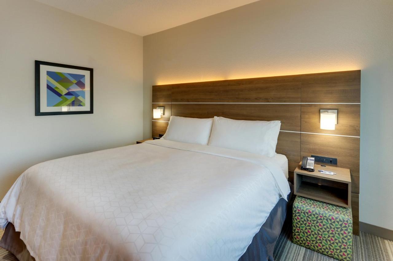 Holiday Inn Express - Cincinnati North - Monroe By Ihg Exterior photo