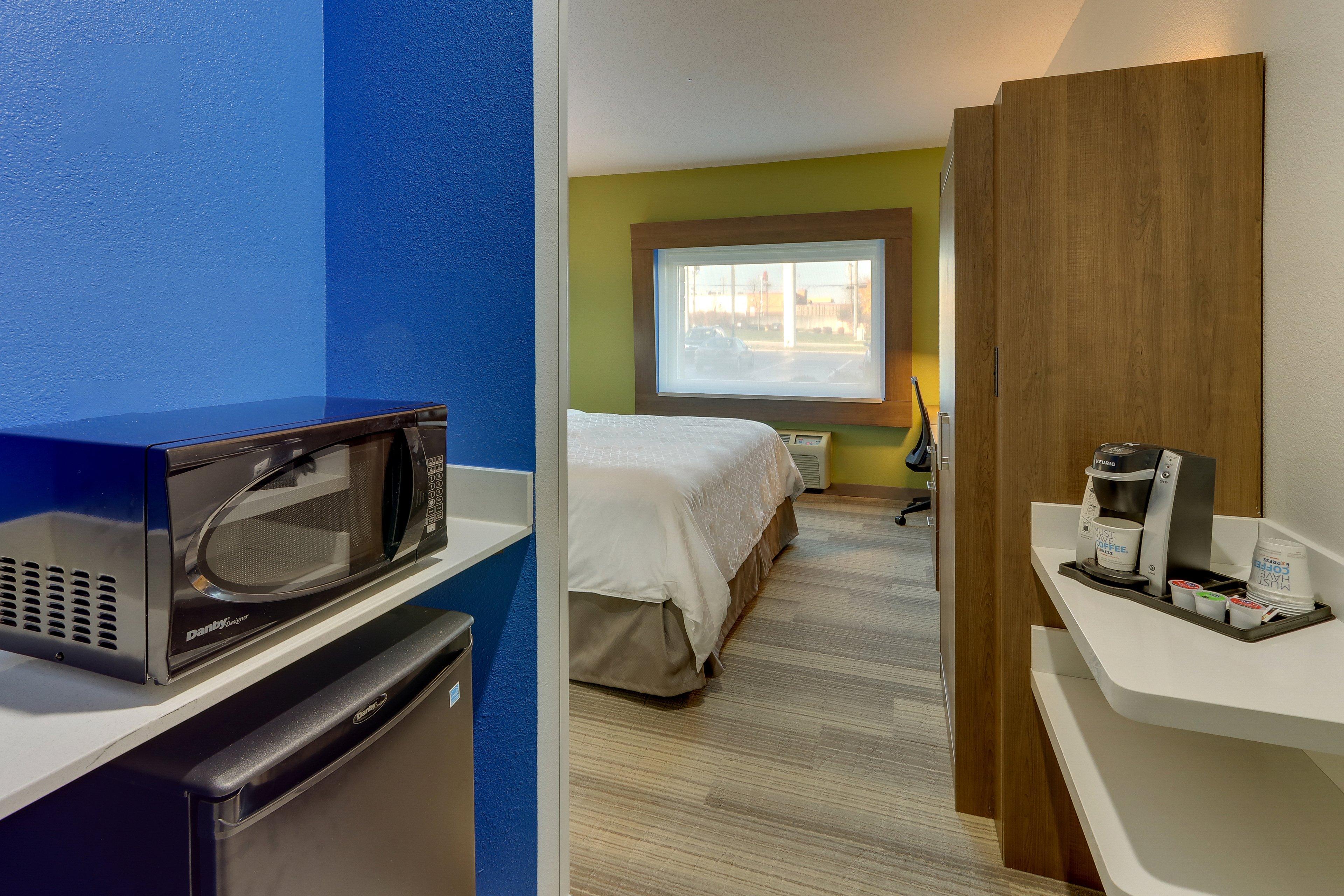 Holiday Inn Express - Cincinnati North - Monroe By Ihg Exterior photo