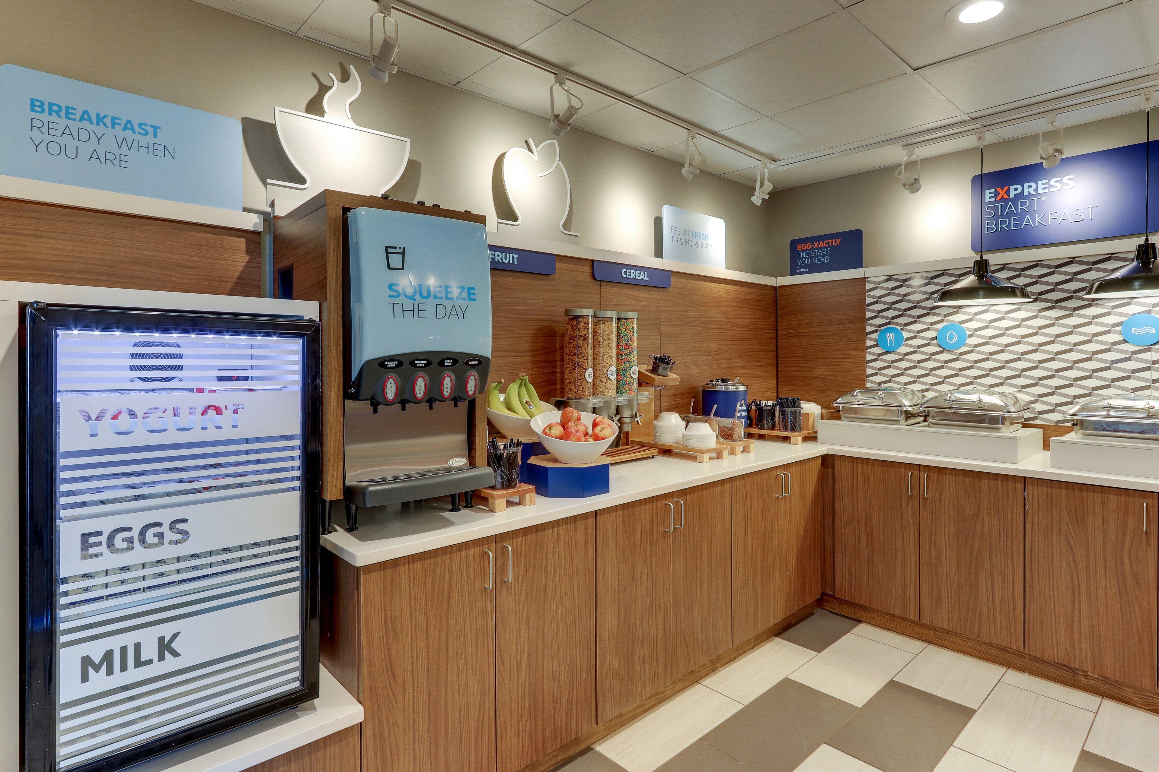 Holiday Inn Express - Cincinnati North - Monroe By Ihg Exterior photo