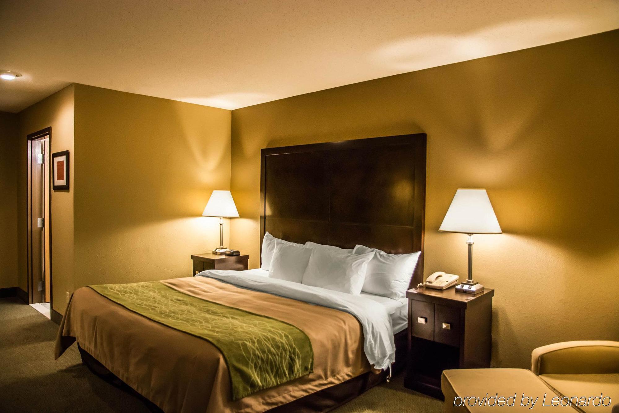 Holiday Inn Express - Cincinnati North - Monroe By Ihg Exterior photo